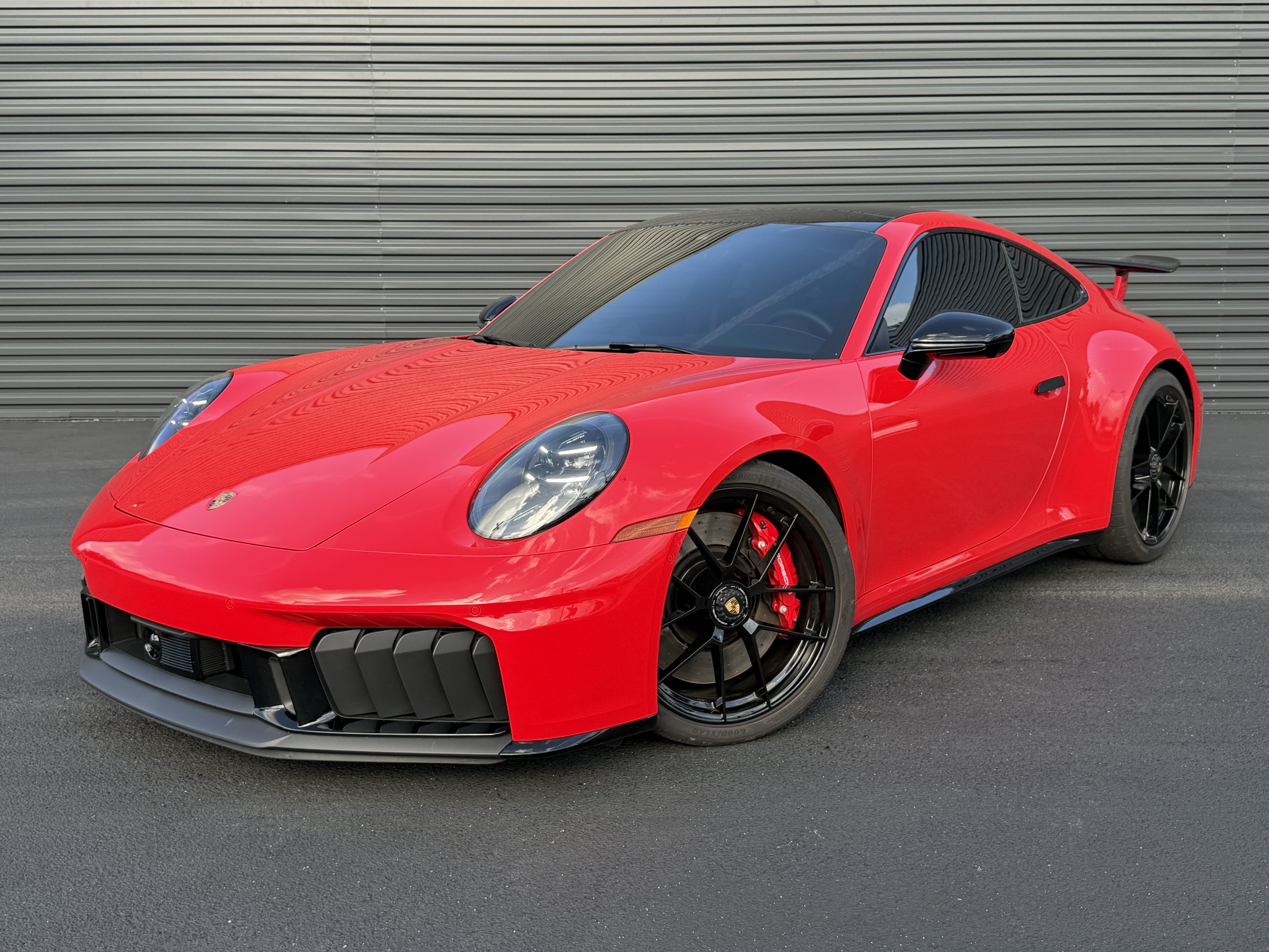 Certified 2025 Porsche 911 Carrera GTS RWD image 1