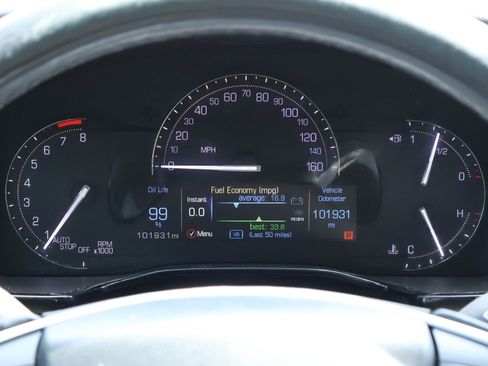 Used 2018 Cadillac XT5 Luxury w/ Driver Awareness Package image 18