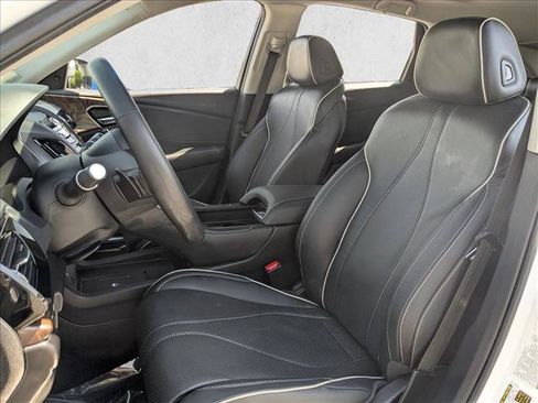 Used 2024 Acura RDX SH-AWD w/ Advance Package image 18
