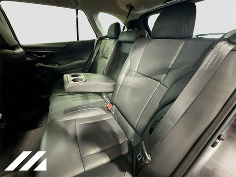Used 2022 Subaru Outback Limited image 27