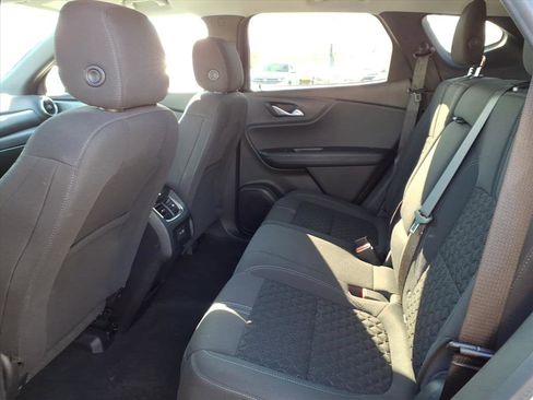 Used 2020 Chevrolet Blazer LT image 26