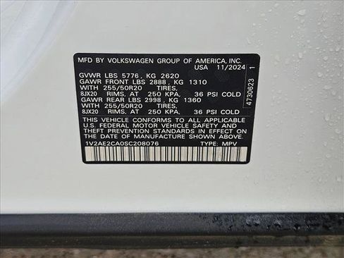 Used 2025 Volkswagen Atlas Cross Sport SEL R-Line image 24