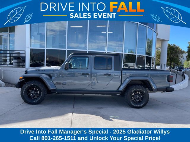 Used 2025 Jeep Gladiator Sport AWD/4WD image 2