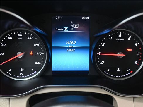 Used 2022 Mercedes-Benz GLC 300 GLC 300 image 5