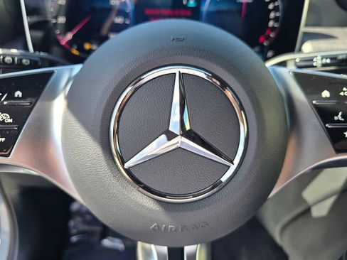 New 2026 Mercedes-Benz GLC 350e 4MATIC image 24