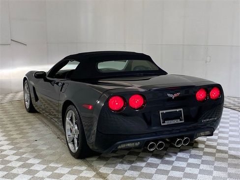 Used 2011 Chevrolet Corvette Base w/ Preferred Equipment Group image 13