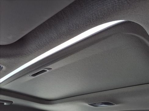 Certified 2025 Hyundai Elantra SEL image 24