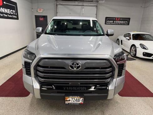 Used 2024 Toyota Tundra Limited AWD/4WD image 5