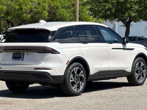 New 2026 Lincoln Nautilus Premier w/ Equipment Group 102A AWD/4WD image 5