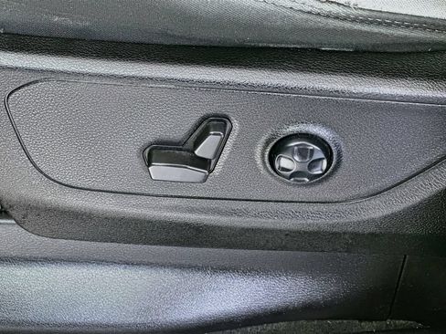 Used 2021 RAM 1500 Big Horn AWD/4WD image 21