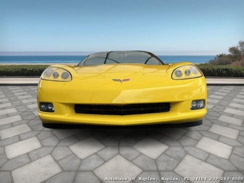 Used 2007 Chevrolet Corvette Convertible w/ Preferred Equipment Group image 4