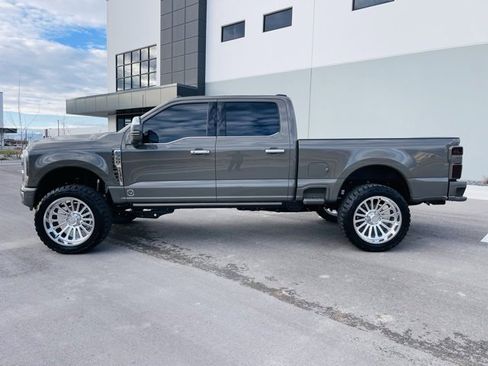Used 2026 Ford F350 Platinum w/ Platinum Plus Package image 2