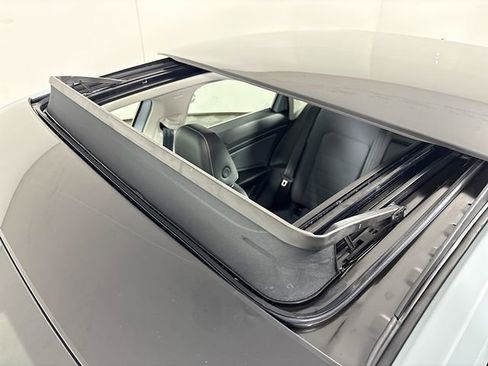 New 2026 Volkswagen Jetta SE FWD image 22