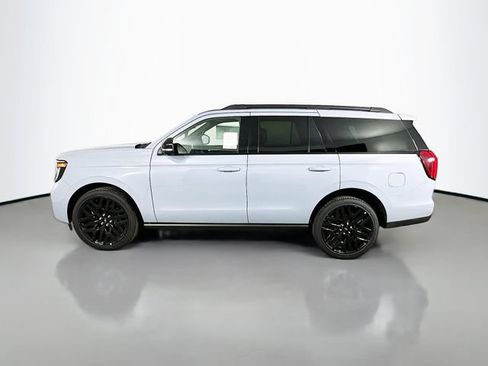 New 2027 Ford Expedition Platinum w/ Stealth Performance Package AWD/4WD image 4