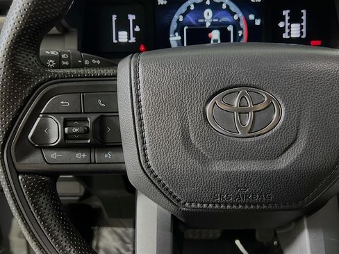 Used 2026 Toyota Tacoma SR5 image 19