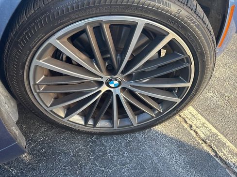 Used 2023 BMW 540i 540i w/ Premium Package image 10