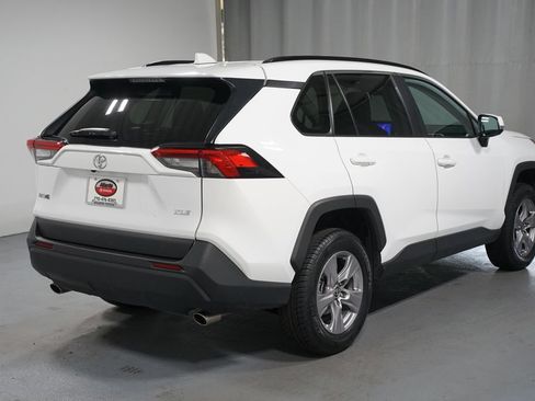 Used 2025 Toyota RAV4 XLE FWD image 8