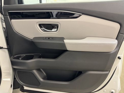 New 2025 Honda Pilot EX-L image 29