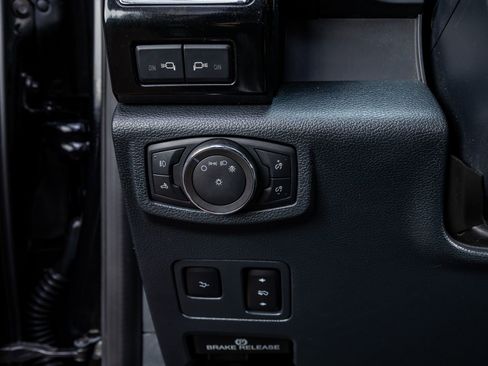 Used 2022 Ford F250 Lariat w/ Lariat Ultimate Package image 22