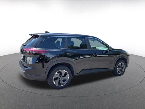 Used 2025 Nissan Rogue SV FWD image 10