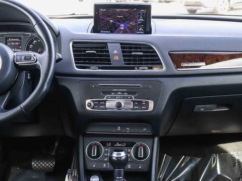 Used 2016 Audi Q3 2.0T Premium Plus w/ Technology Package image 17