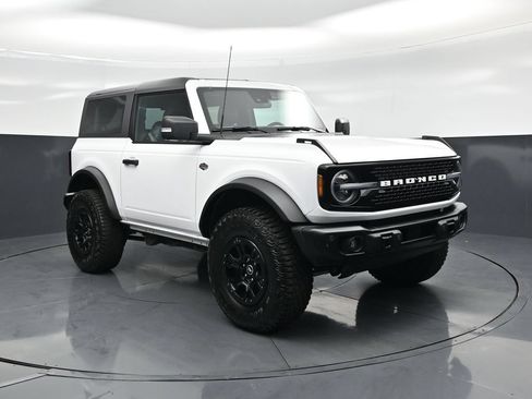 Used 2023 Ford Bronco Wildtrak AWD/4WD image 52