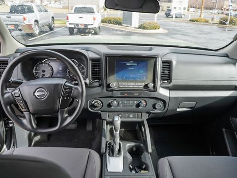 Used 2022 Nissan Frontier S w/ Technology Package image 32