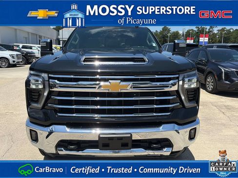 Certified 2024 Chevrolet Silverado 2500 LTZ w/ LTZ Plus Package AWD/4WD image 11