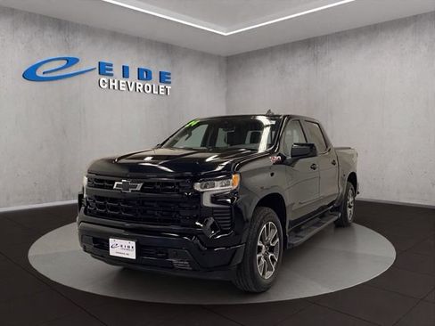 Used 2024 Chevrolet Silverado 1500 RST AWD/4WD image 10