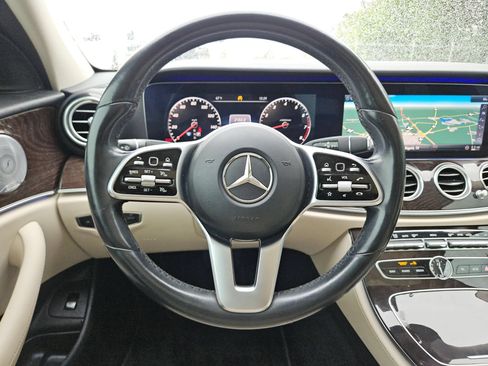Used 2020 Mercedes-Benz E 350 Sedan image 20