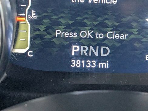 Used 2022 Jeep Wrangler Unlimited Sport image 27