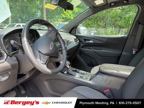 Used 2023 Chevrolet Equinox RS AWD/4WD image 9