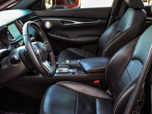 Used 2025 INFINITI QX50 Sport image 31