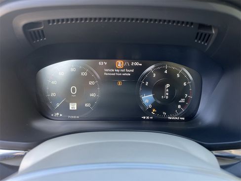 Used 2018 Volvo XC60 T6 Inscription w/ Convenience Package image 23