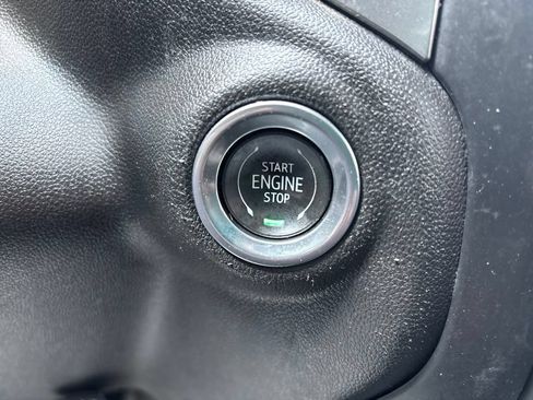 Used 2019 Chevrolet Silverado 1500 LT w/ All-Star Edition AWD/4WD image 25