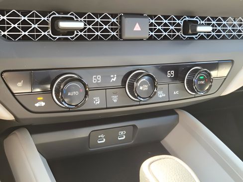 New 2025 Honda Accord SE image 21