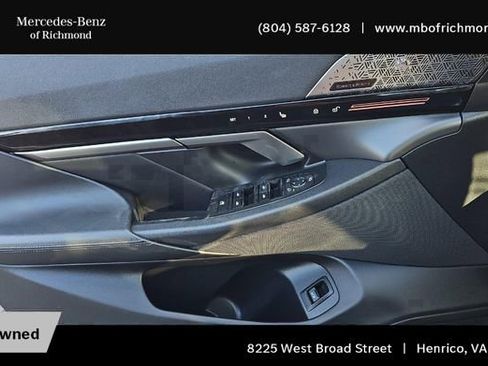 Used 2024 BMW 530i xDrive w/ Convenience Package image 10