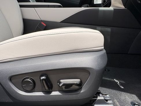 New 2026 Lexus RX 350 Premium FWD image 29
