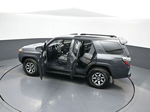Certified 2024 Toyota 4Runner TRD Off-Road Premium w/ Off Road Premium Plus Package AWD/4WD image 44