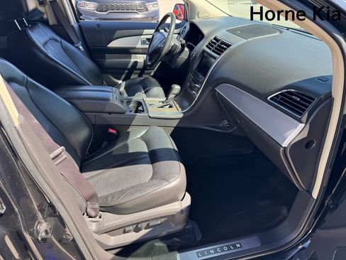 Used 2013 Lincoln MKX AWD image 25