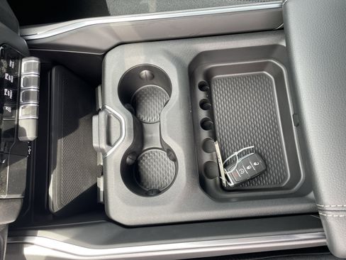 New 2026 RAM 1500 Express image 48