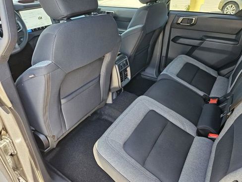 New 2025 Ford Bronco 4-Door image 27