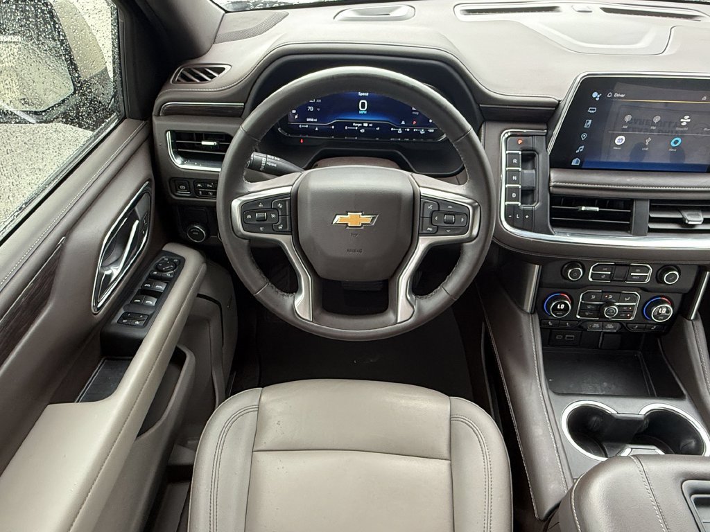 Used 2024 Chevrolet Tahoe LT w/ Luxury Package RWD image 15