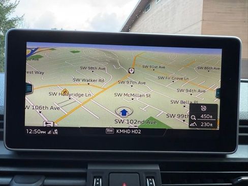 Used 2018 Audi SQ5 Prestige w/ Prestige Package image 13