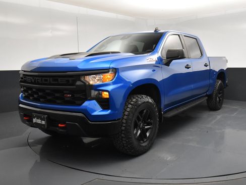 Used 2022 Chevrolet Silverado 1500 Custom Trail Boss image 2