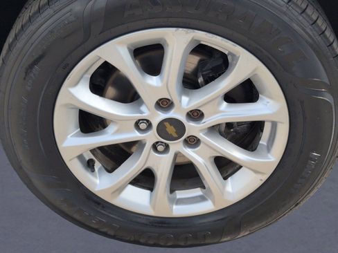 Used 2019 Chevrolet Equinox LT w/ LPO, Floor Liner Package image 35