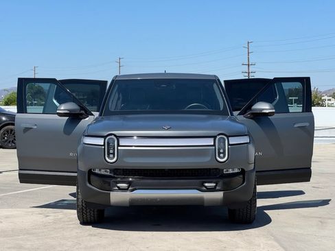 Used 2024 Rivian R1T Adventure Dual AWD/4WD image 27