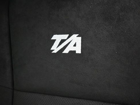Used 2023 Dodge Challenger R/T Scat Pack RWD image 11