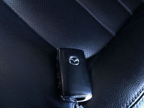 Used 2025 MAZDA CX-5 AWD 2.5 S w/ Preferred Package image 33