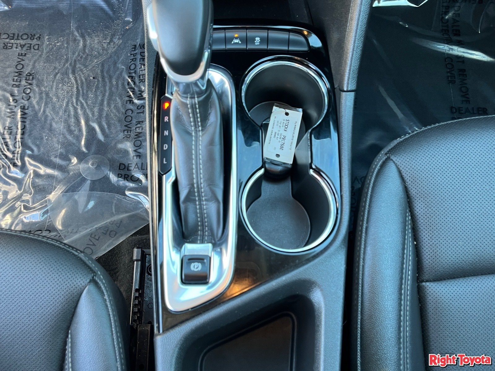 Used 2024 Buick Encore GX Sport Touring FWD image 30